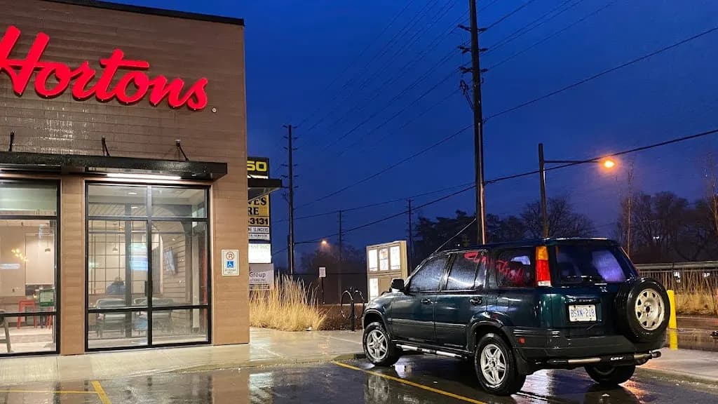 Tim Hortons storefront and interior at 1970 Highway 7, Concord, ON