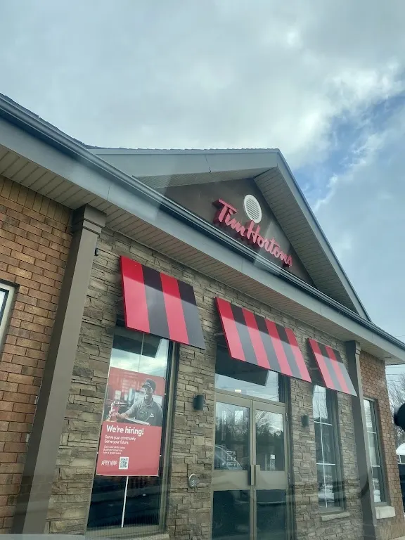 Tim Hortons storefront and interior at 142 Emerald Dr, Southampton, ON