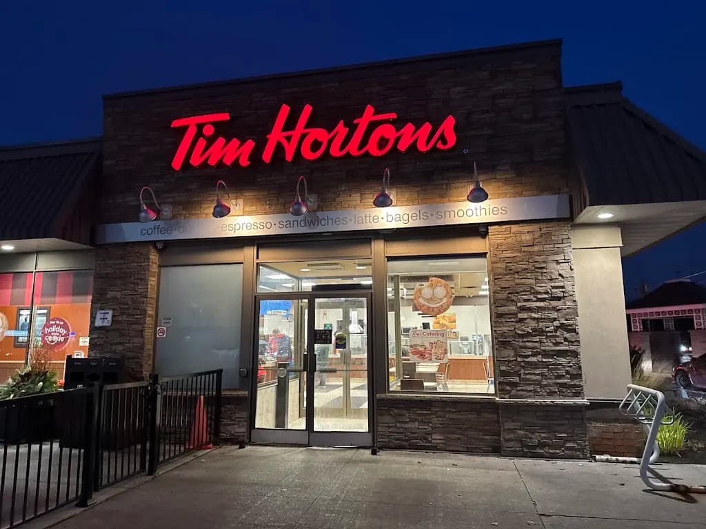 Tim Hortons storefront and interior at 900 Dundas St W, Whitby, ON