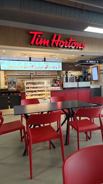 Tim Hortons storefront and interior at 17255 Ch Victor, Mirabel, QC