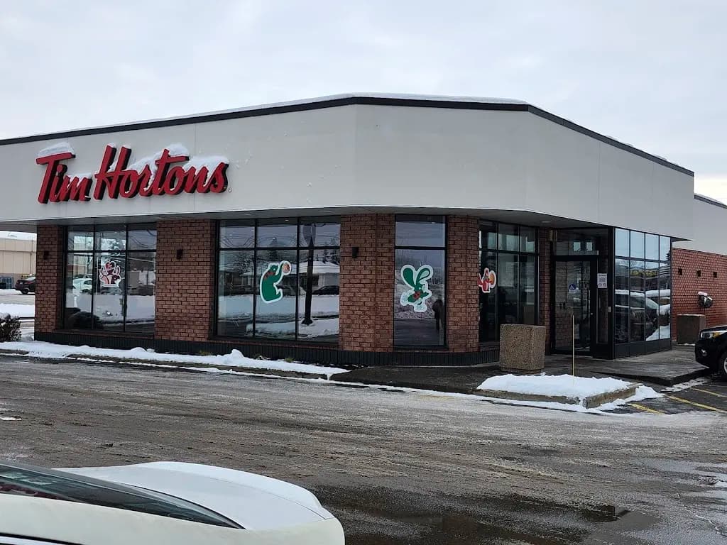 Tim Hortons storefront and interior at 396 Route 132, Saint-constant, QC
